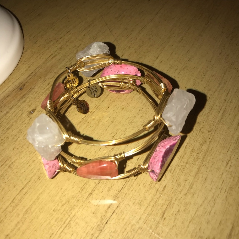 BB Dakota stone/wire bracelets
